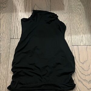 Lululemon workout top